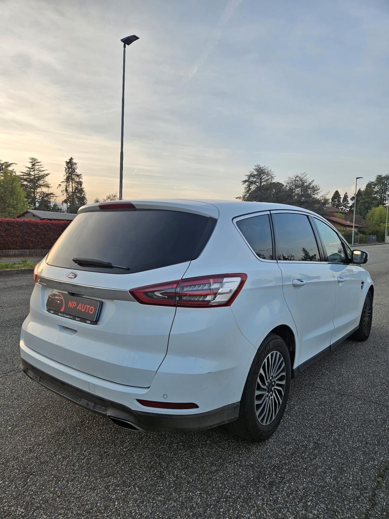 Ford S-Max 2 VIGNALE