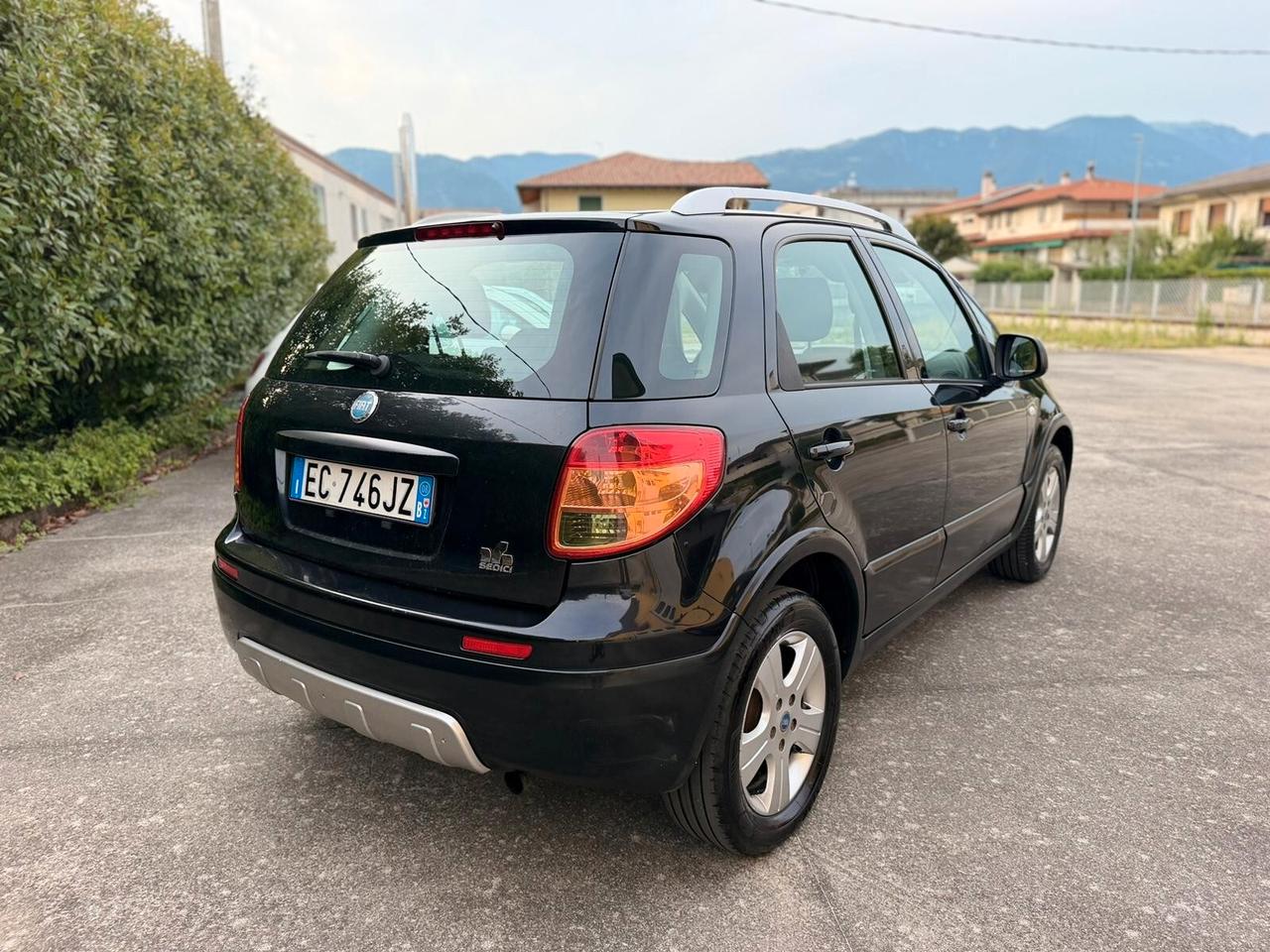Fiat Sedici 1.9 MJT 4x2 Dynamic