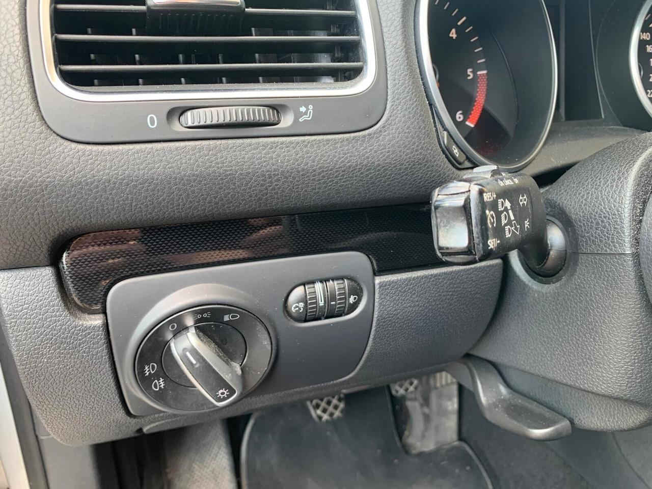 Volkswagen Golf VI 2.0 TDI 110CV Neopatentati