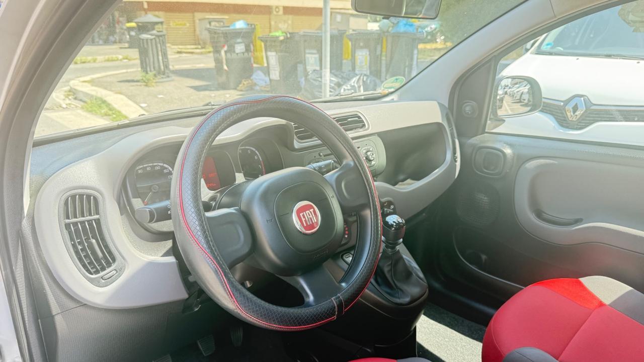 Fiat Panda 1.2 Lounge LED PDC