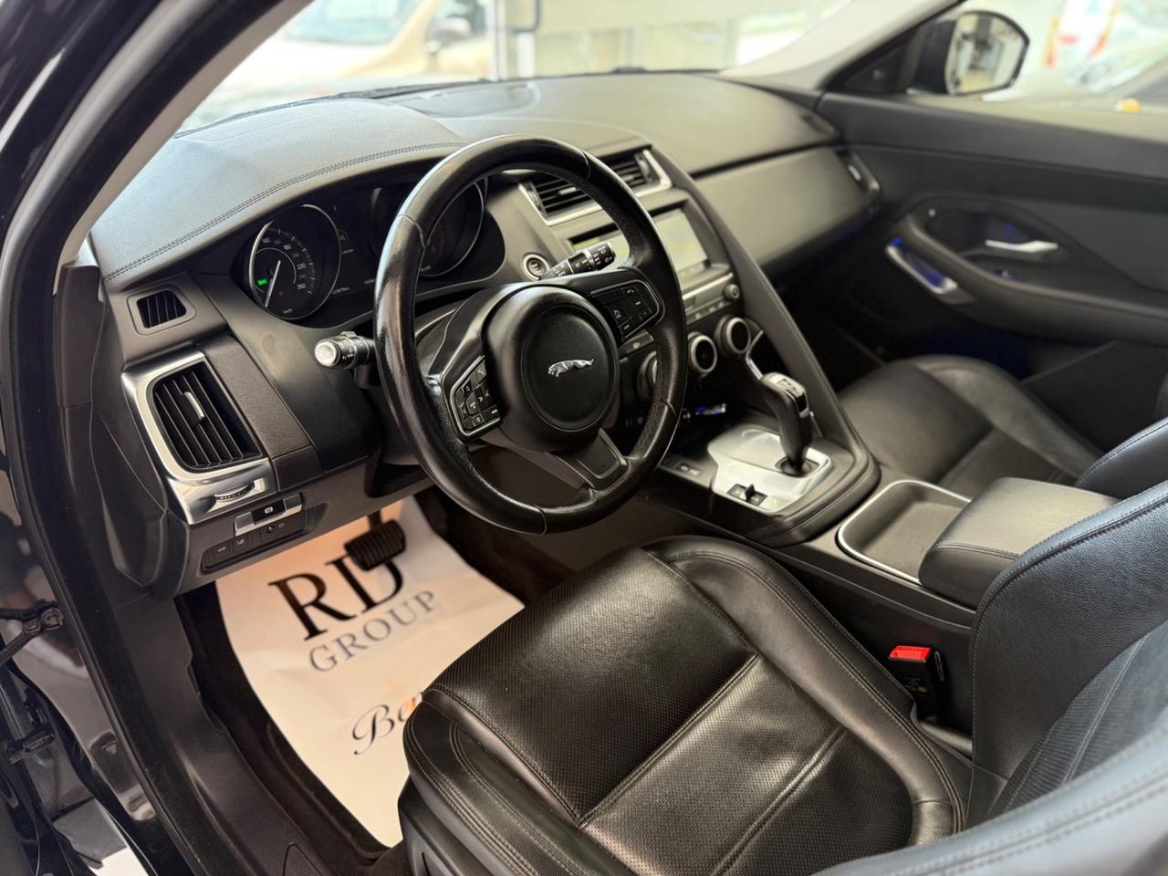 Jaguar E-Pace 2.0d i4 R-Dynamic S awd 180cv automatica 1 proprietario