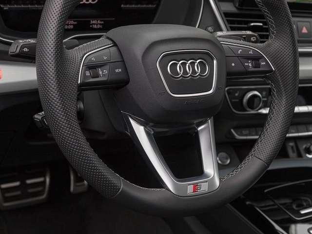 Audi Q5 40D S LINE SLINE LED PDC KAMERA 20" MATRIX BLACK