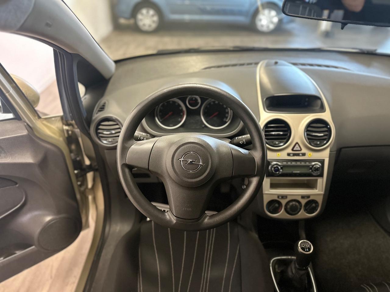 Opel Corsa 1.0 12V 3 porte Enjoy NEOPATENTATI