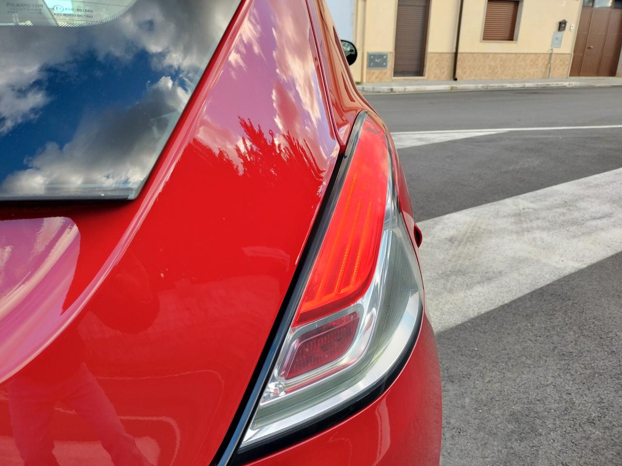 Lancia Ypsilon 1.2 69 CV 5 porte Elefantino 80.000km