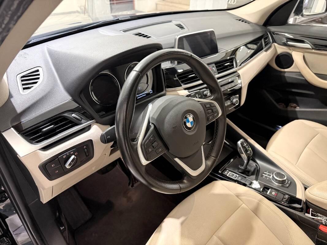 BMW X1 Sdrive18d xLine auto my18