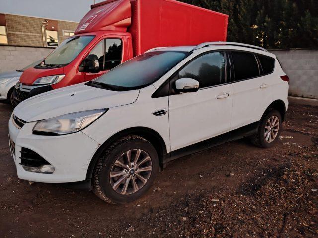 FORD Kuga 2.0 TDCI 150 CV 4WD S&S Titanium Business