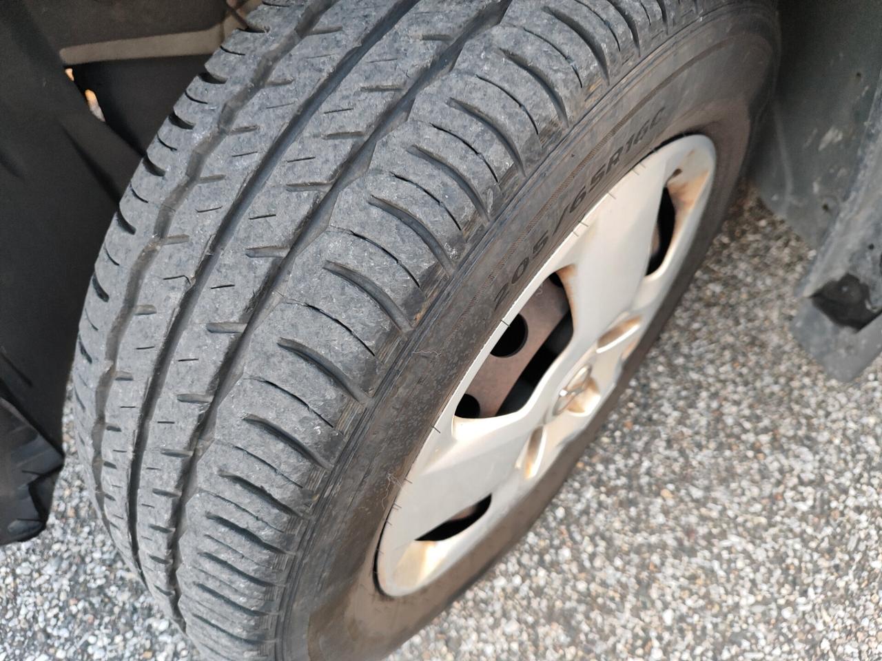 Opel Vivaro 2.0 cdti H1 L1 prezzo finale no IVA