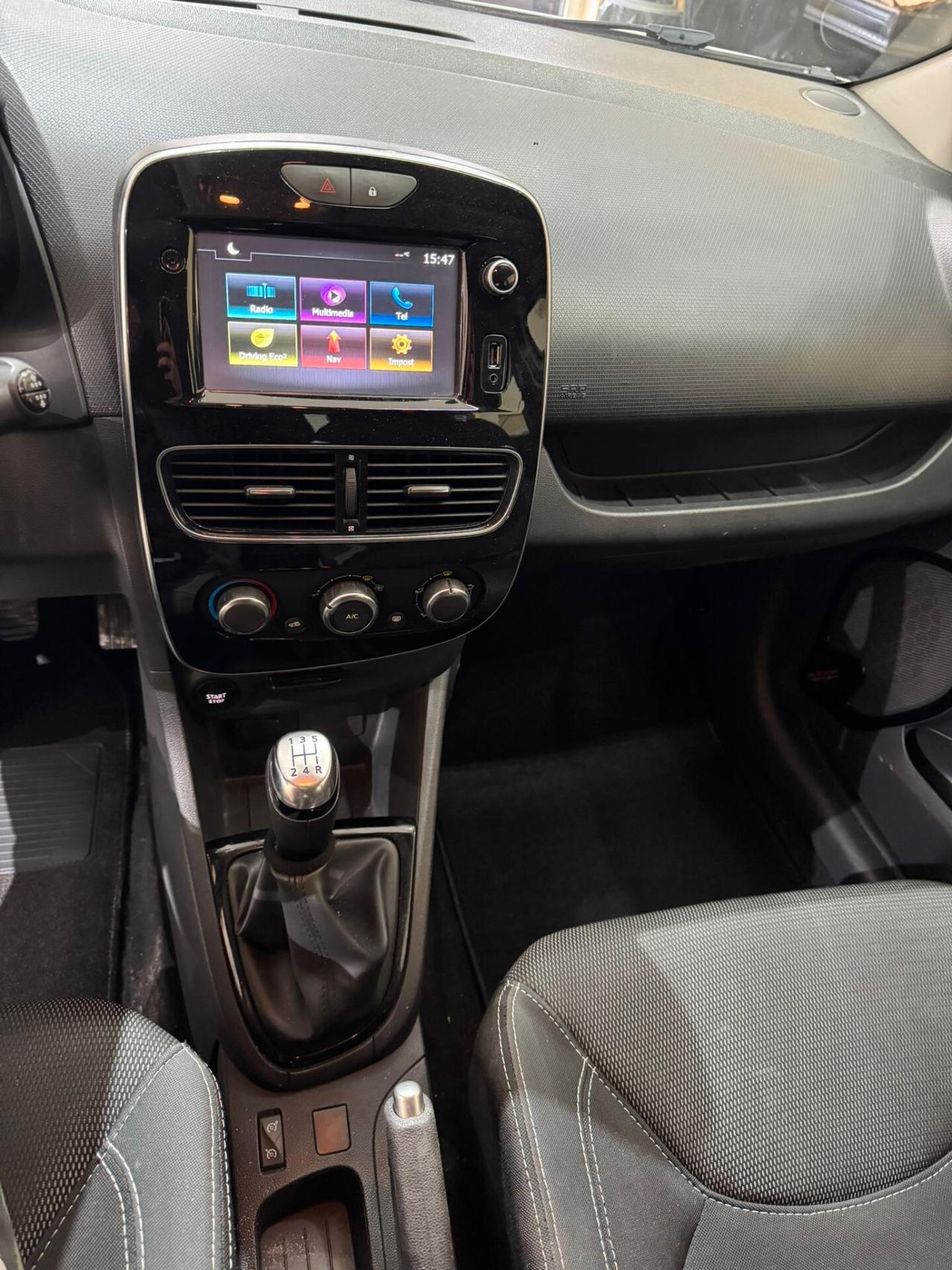 Renault Clio dCi 8V 75 CV 5 porte Moschino Intens