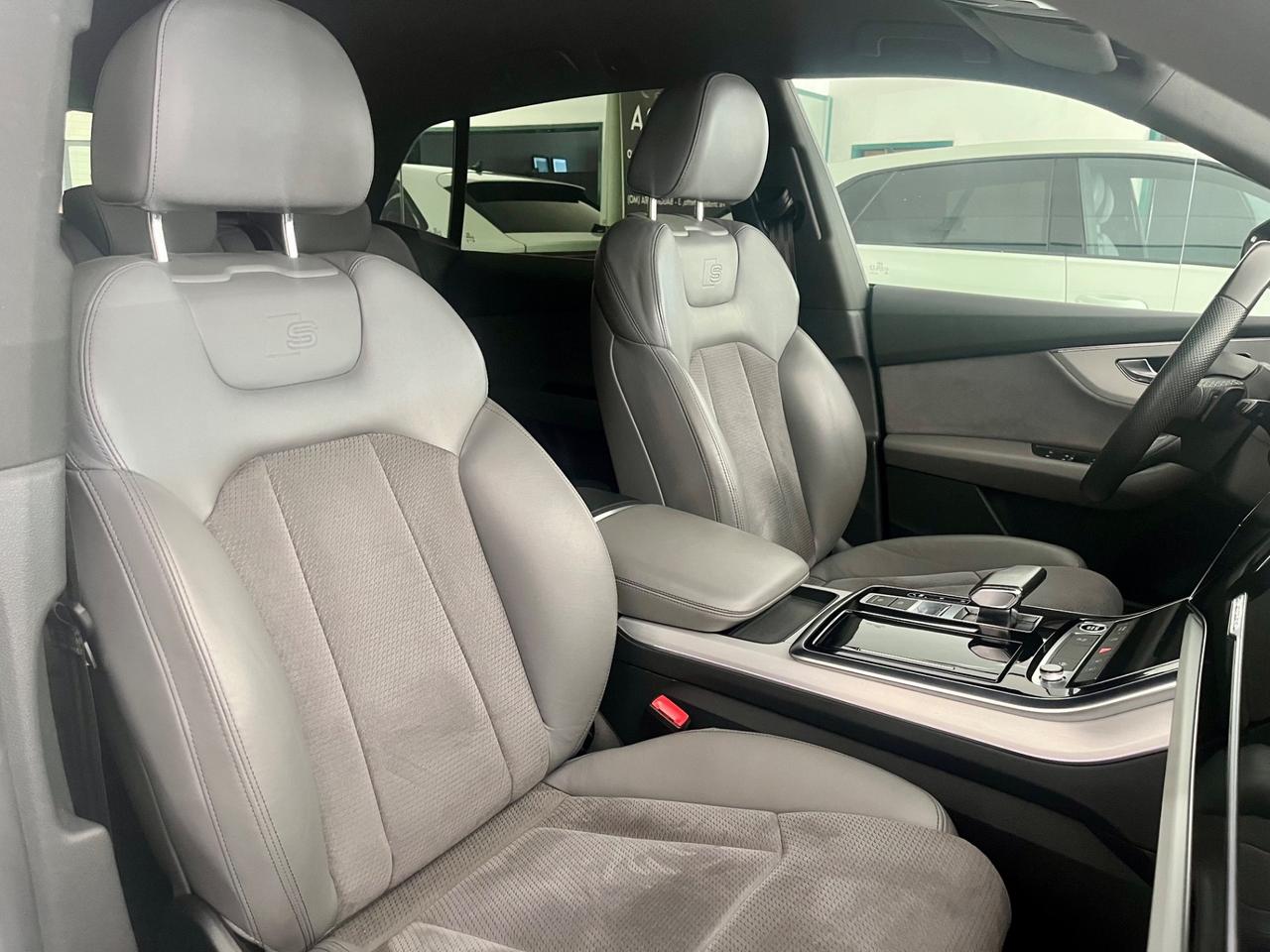 Audi Q8 50 TDI 286 CV quattro tiptronic Sport