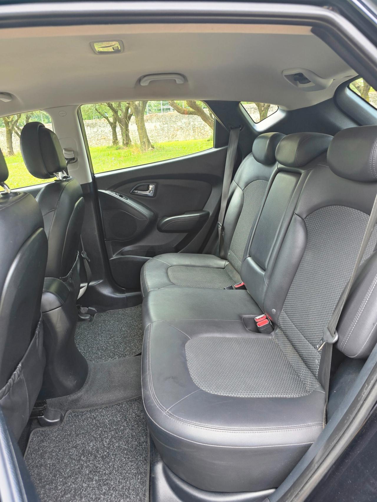 Hyundai iX35 1.7 CRDi 2WD 110 CV 6 MARCE