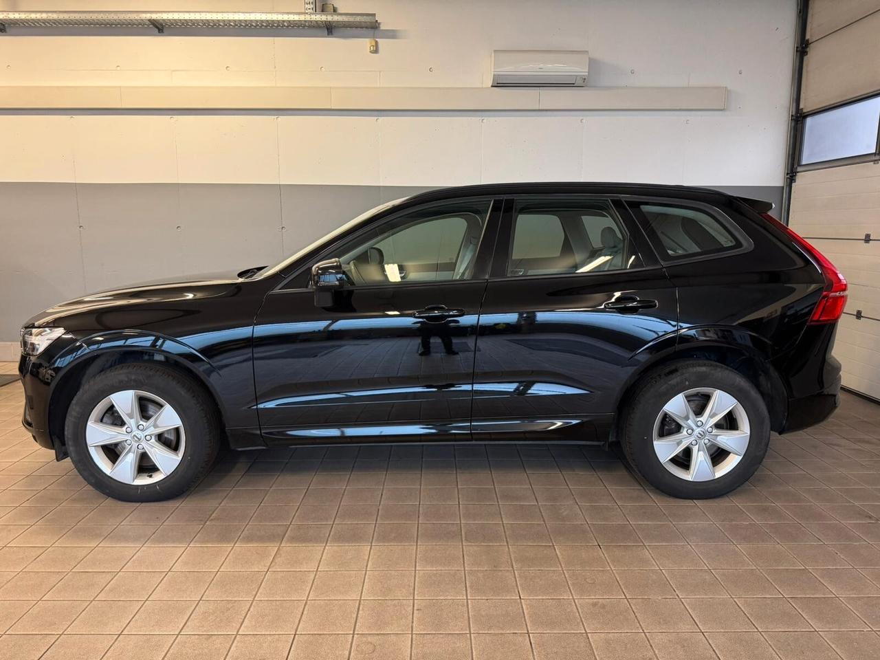 Volvo XC 60 XC60 B4 (d) AWD automatico Ultimate Dark