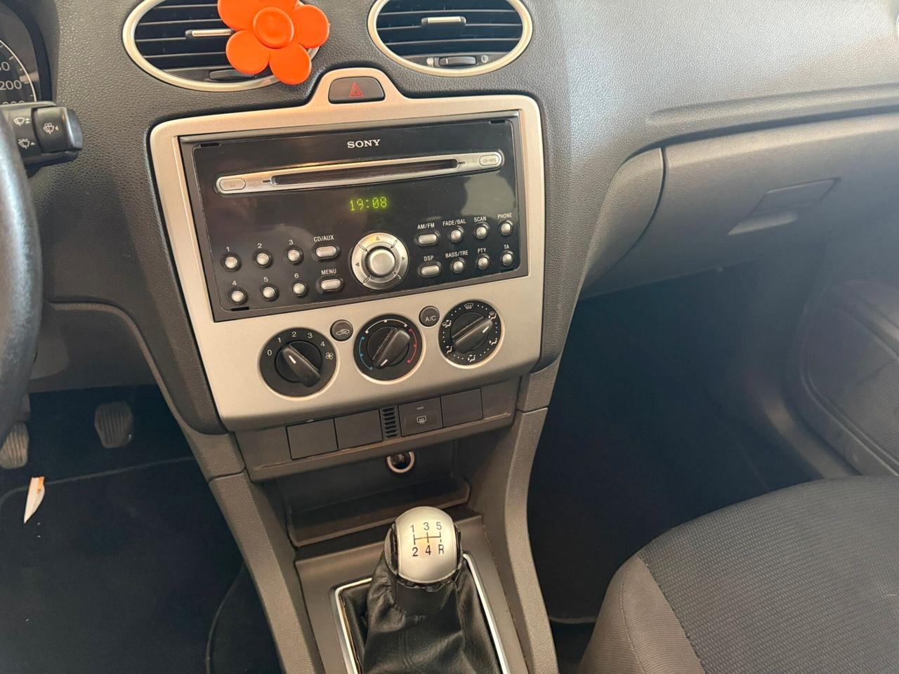 Ford Focus C-Max 1.6 TDCi (90CV) NEOPATENTATI