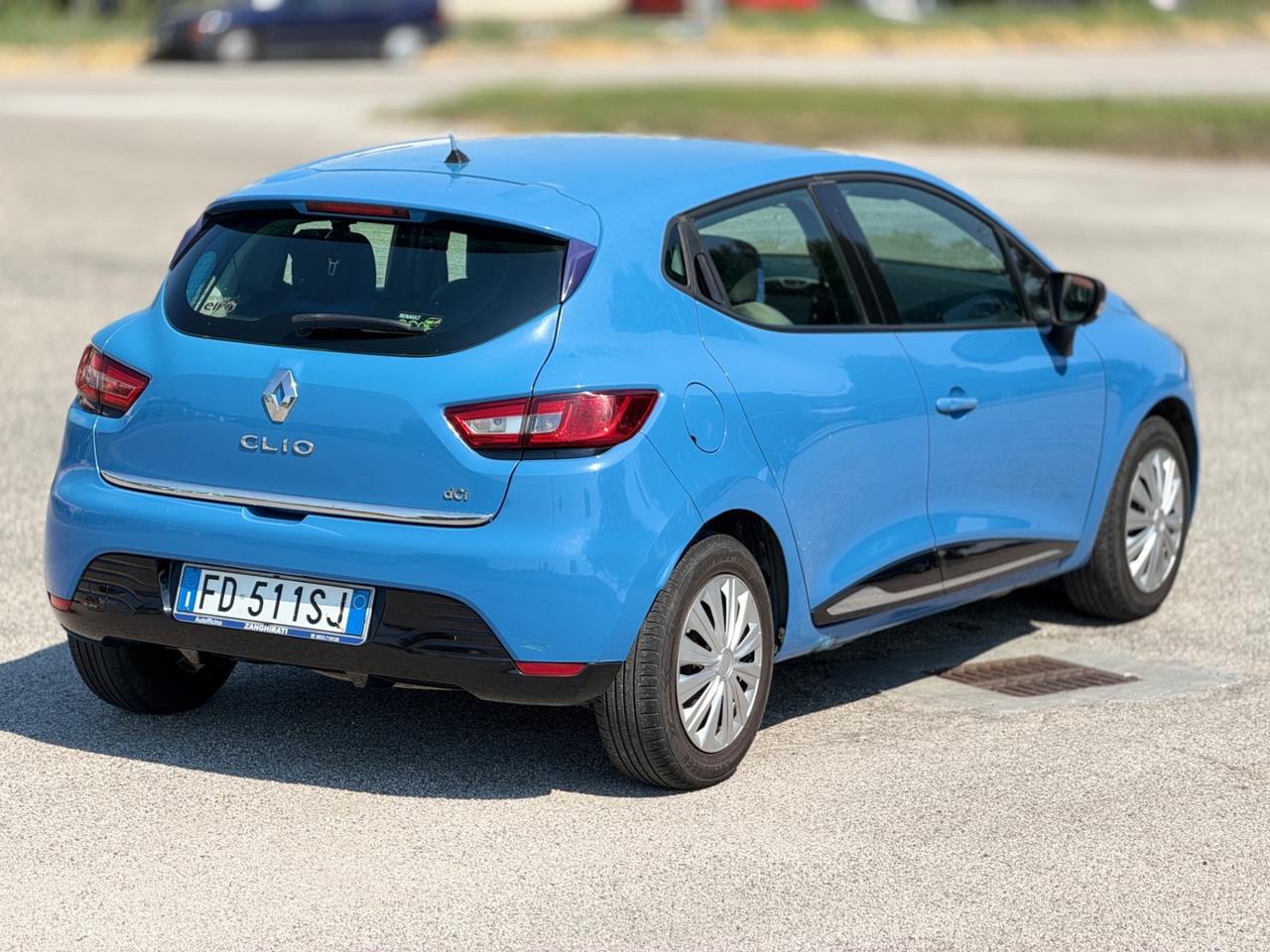 Renault Clio 1.5 DCi 2016 Garanzia 12 mesi