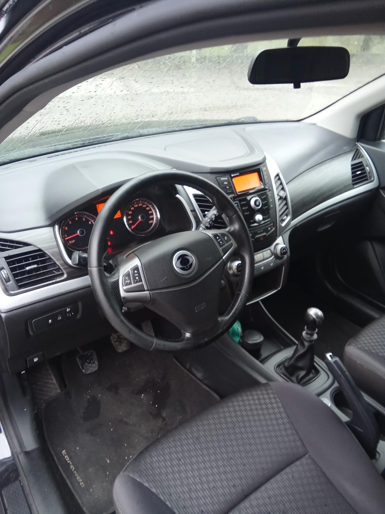 Ssangyong Korando 2.0 2WD GPL 016