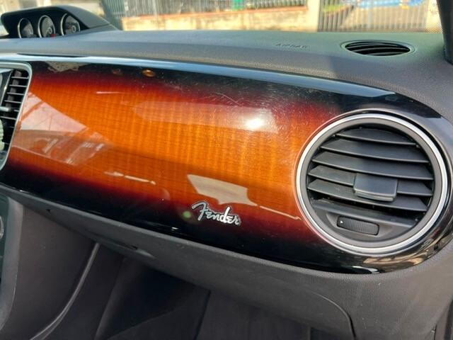 Volkswagen Maggiolino 2.0 TDI Fender Edition