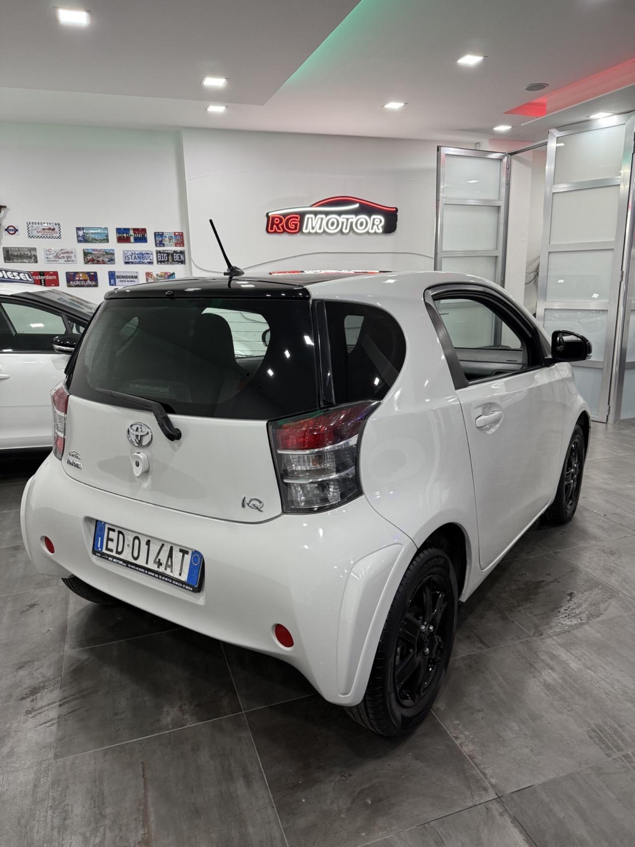 Toyota iQ 1.0 Sol