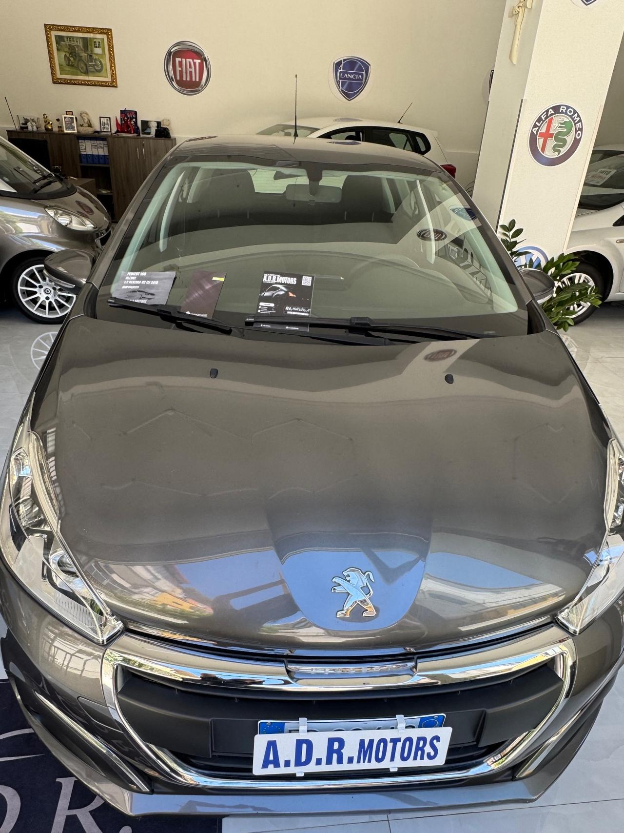 Peugeot 208 PureTech 82 5 porte Allure