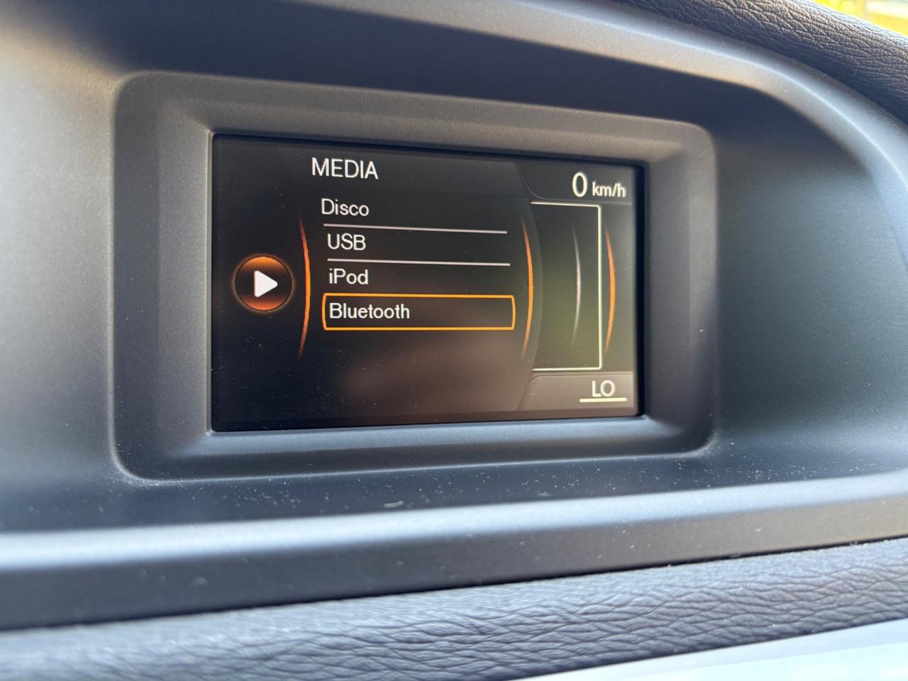 Volvo V40 2.0D3 150cv cambio automatico full