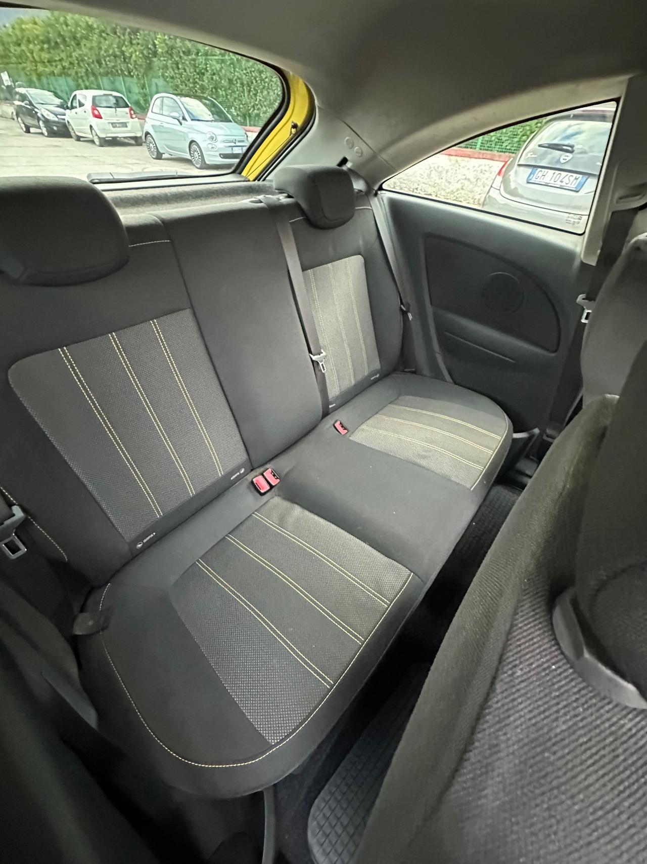 Opel Corsa 1.3 CDTI 95CV F.AP. 3 porte b-color