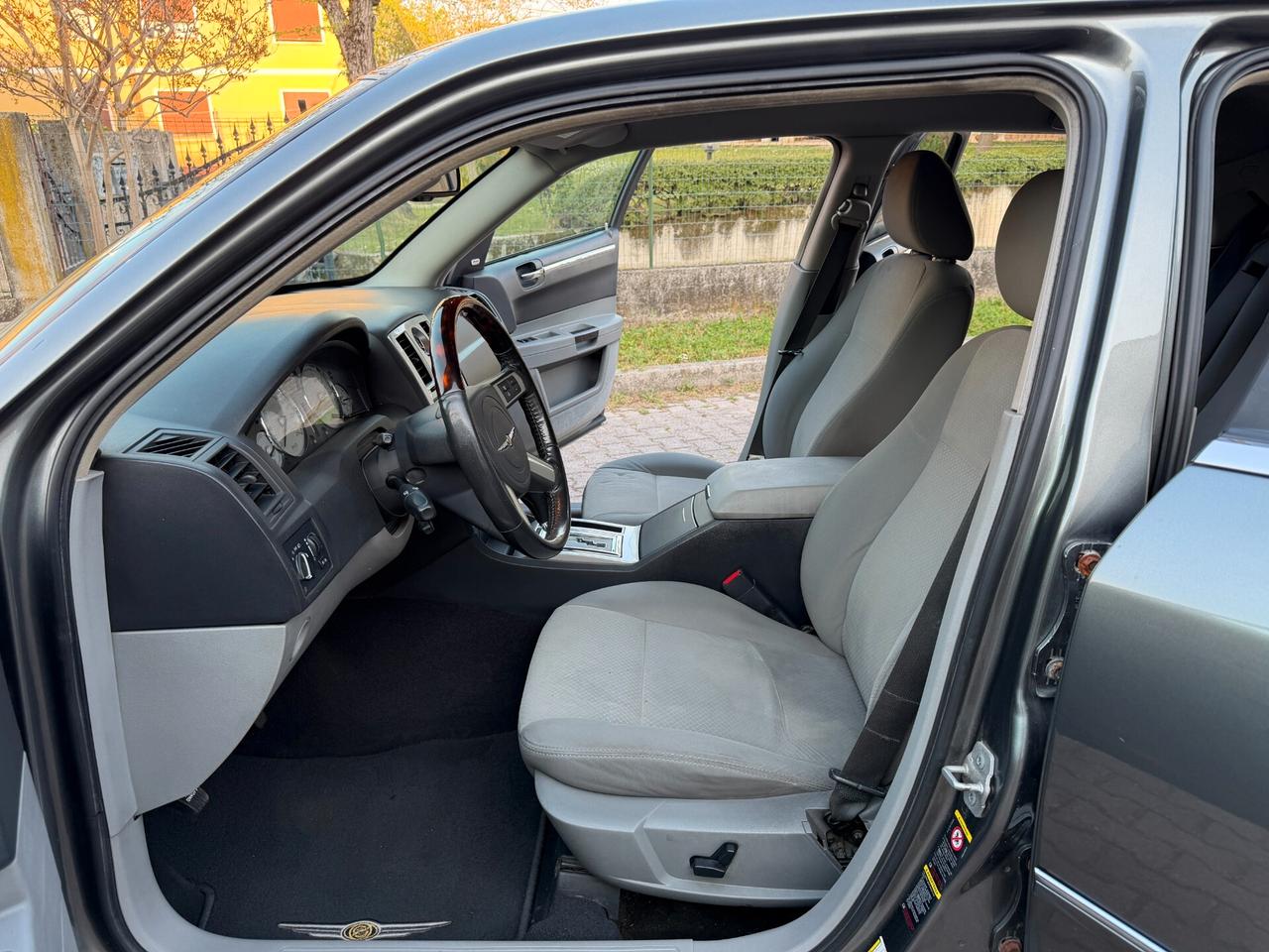 Chrysler 300C 3.0 V6 CRD Berlina Navi