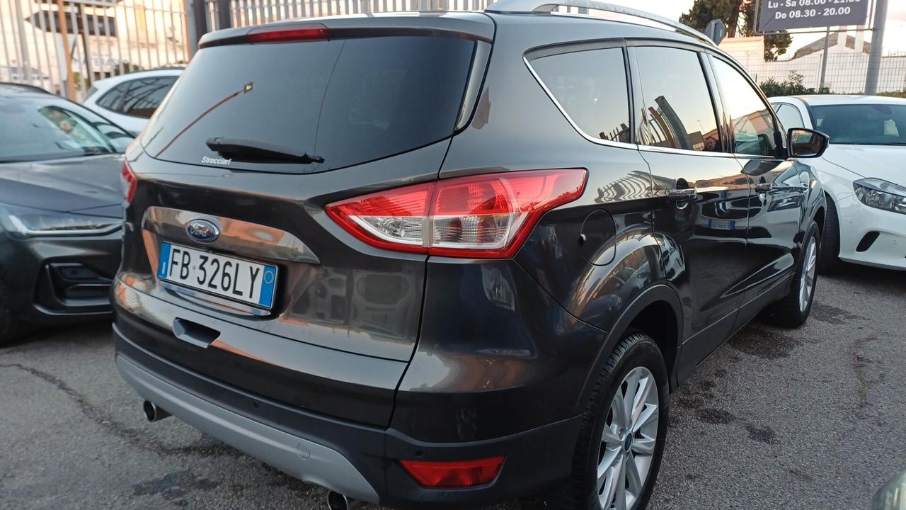 Ford Kuga 2.0 TDCI 120 CV S&S 2WD Titanium