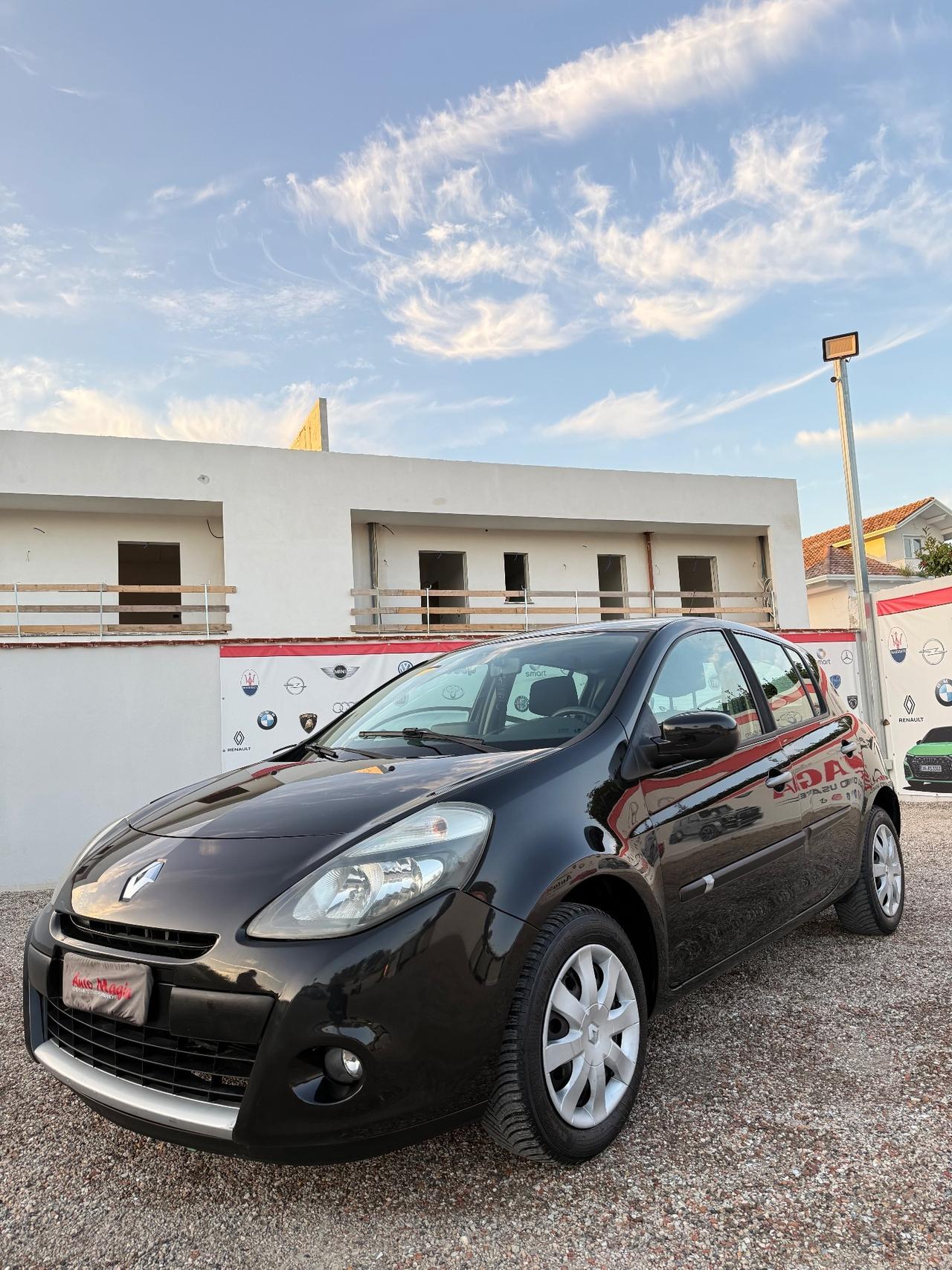 Renault Clio 1.2 16V 5 porte Live!