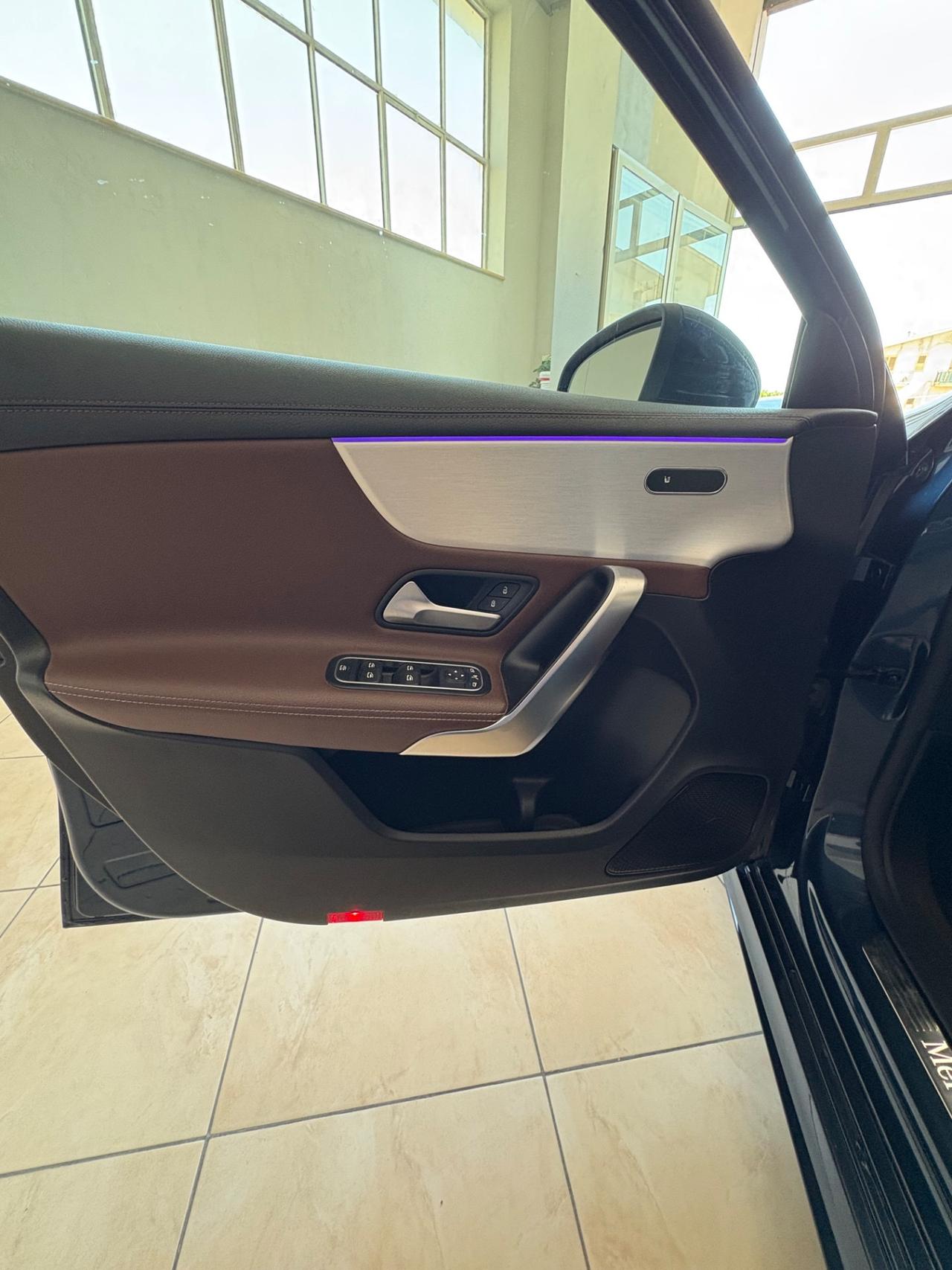 Mercedes-benz A 200 A 200 d Automatic Premium amg-line full optionals