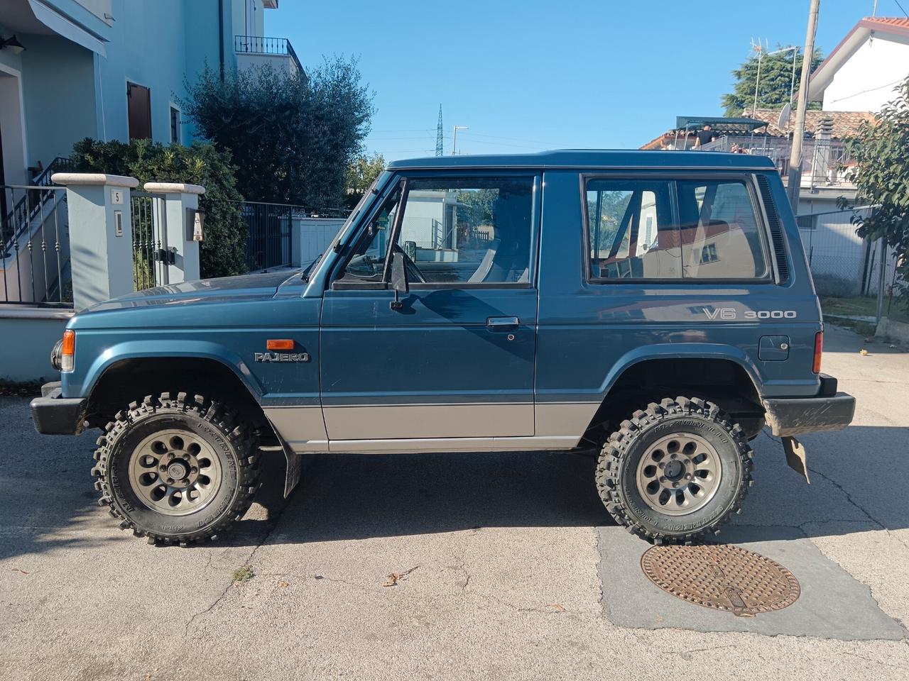 Mitsubishi Pajero V6 cat Metal-top SE