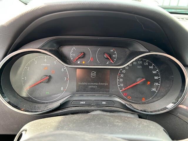 Opel Crossland sinistrata incidentata Elegance