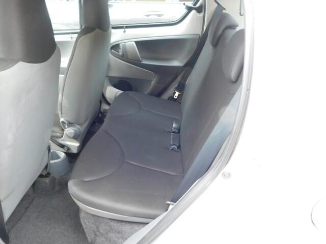 Toyota Aygo 1.0 12V VVT-i 5 porte Sol