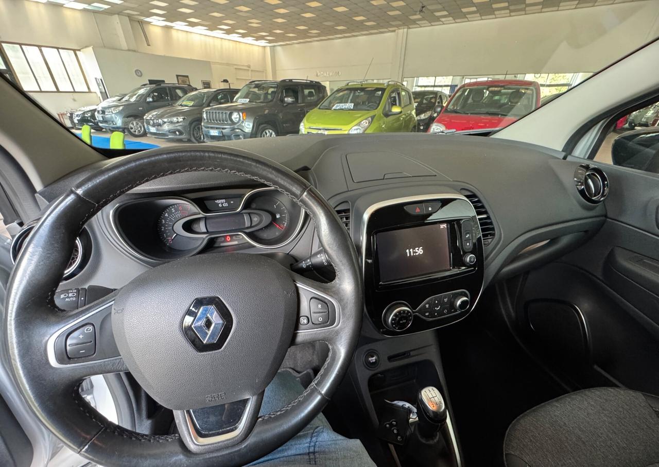 Renault Captur TCe 12V 90 CV Sport Edition2 - OK NEOPATENTATI!
