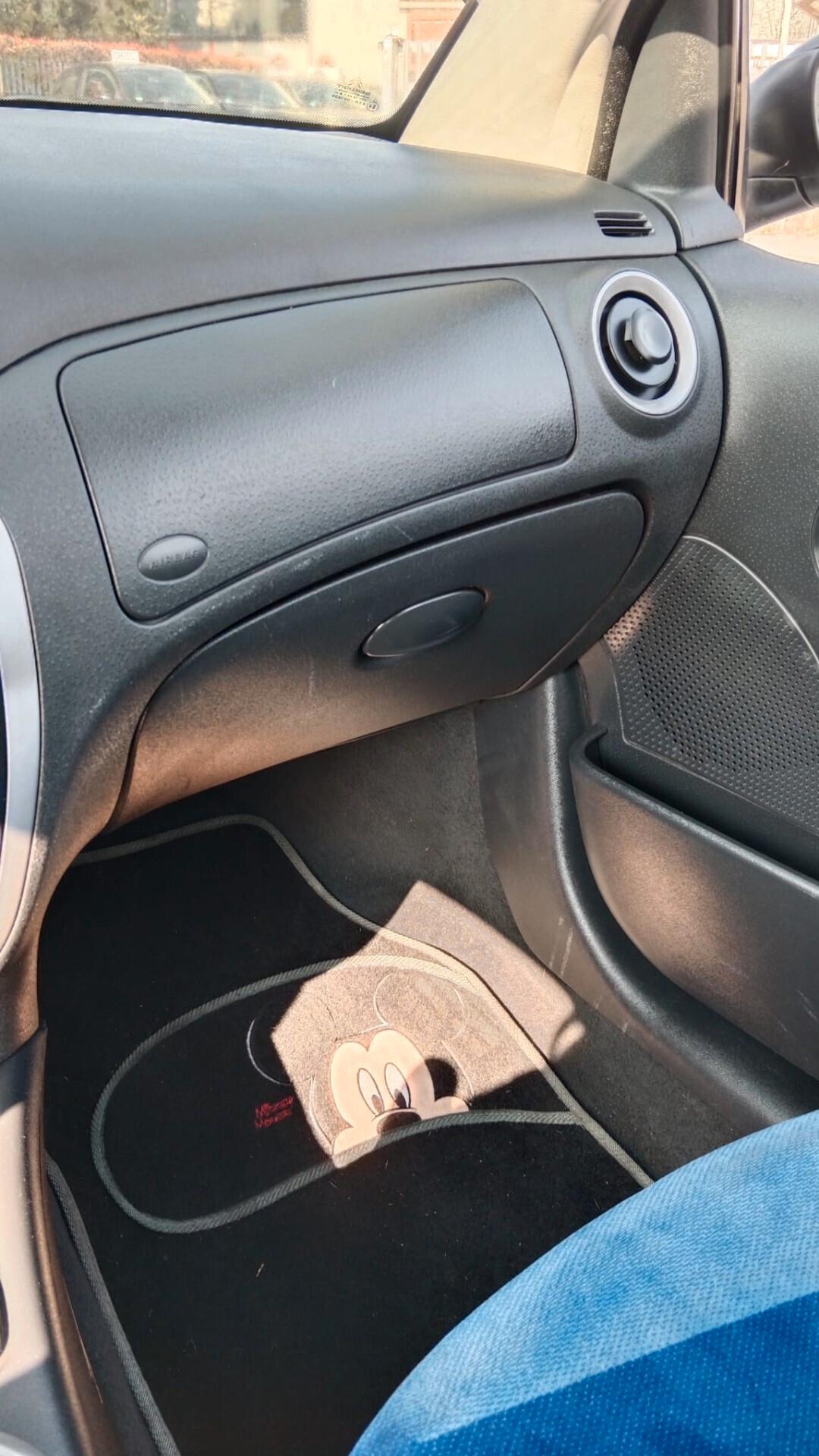 Citroen C2 1.4 HDi 70CV Classique