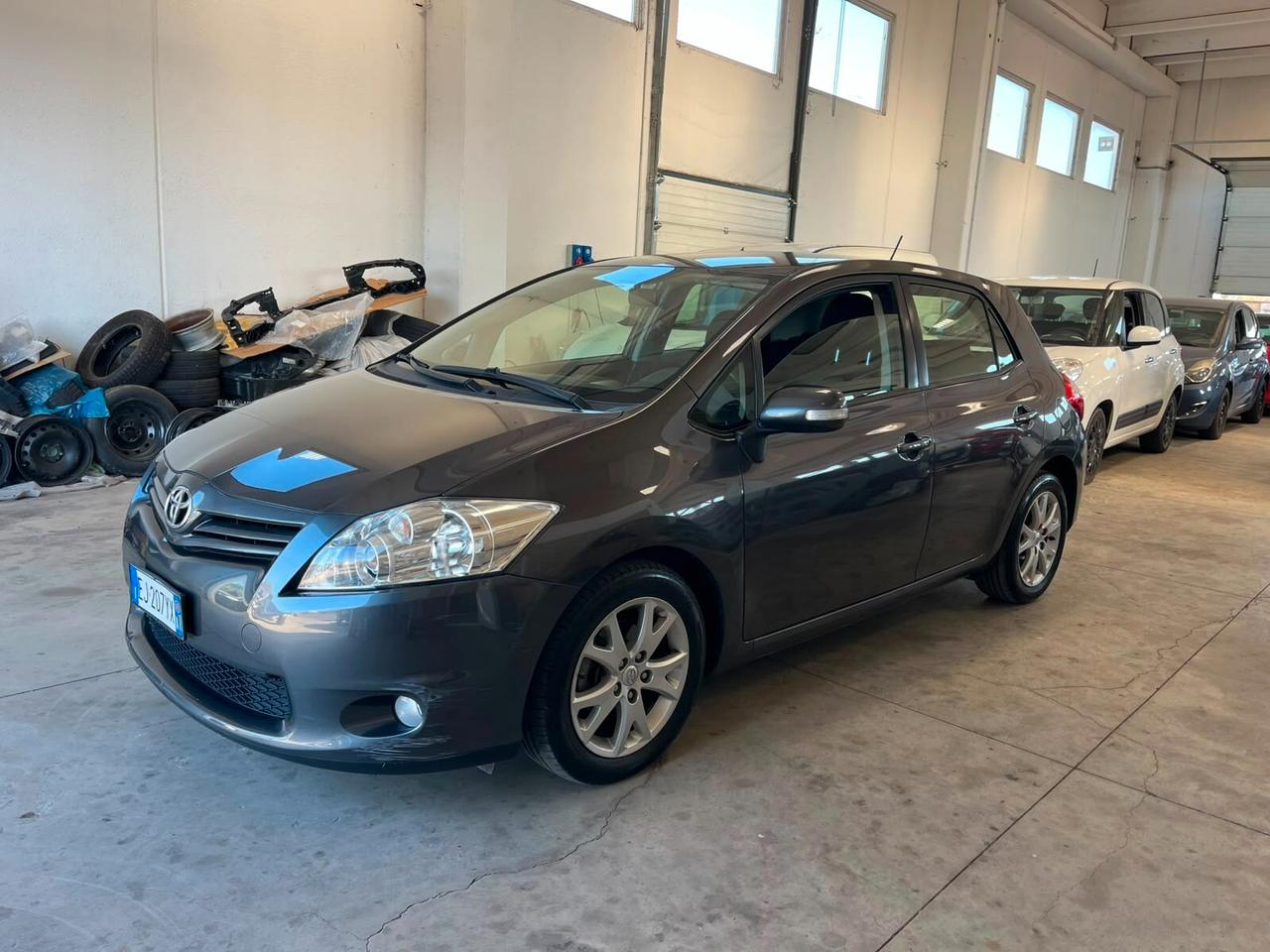 Toyota Auris 1.4 D-4D 5 porte Active 2011