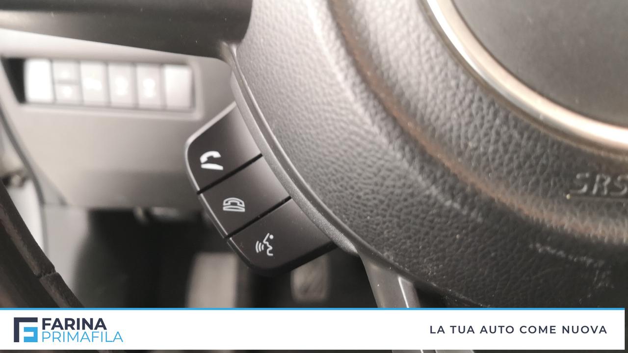 SUZUKI Swift VI 2017 - Swift 1.2h Top 2wd