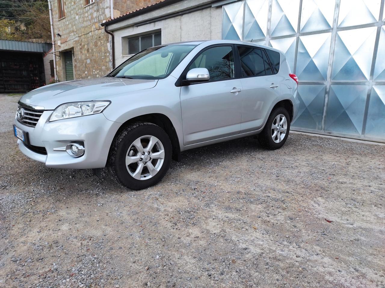 Toyota RAV 4 4X4 Crossover 2.2 D-4D 150 CV Exclusive