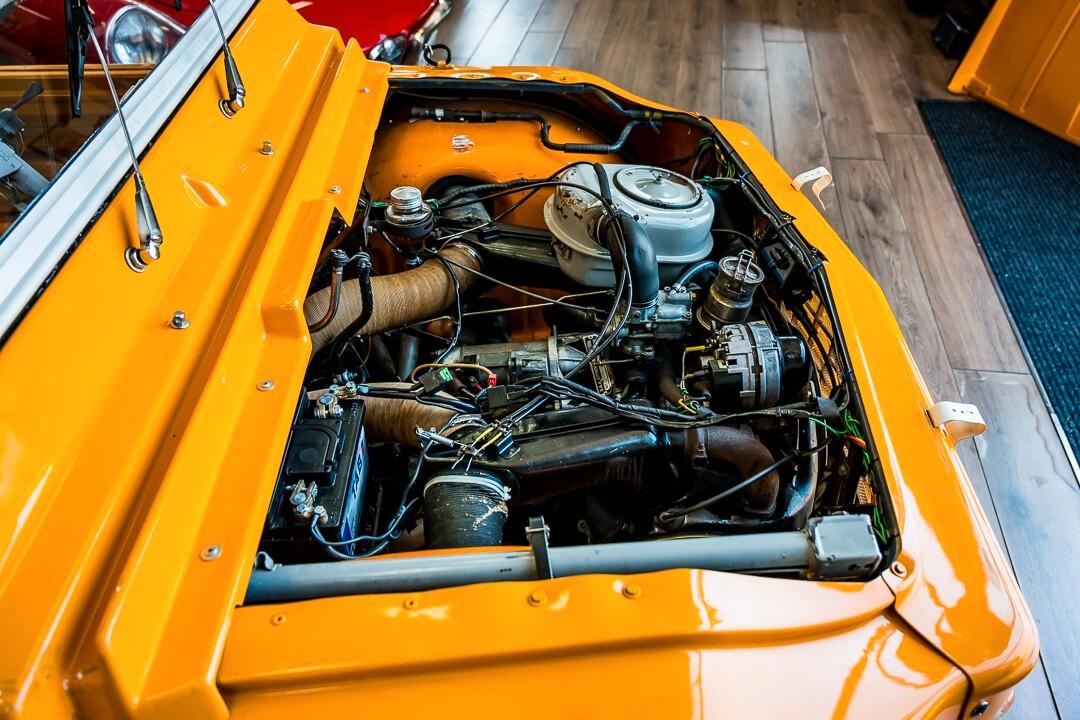 Citroen Mehari Orange Kirghiz