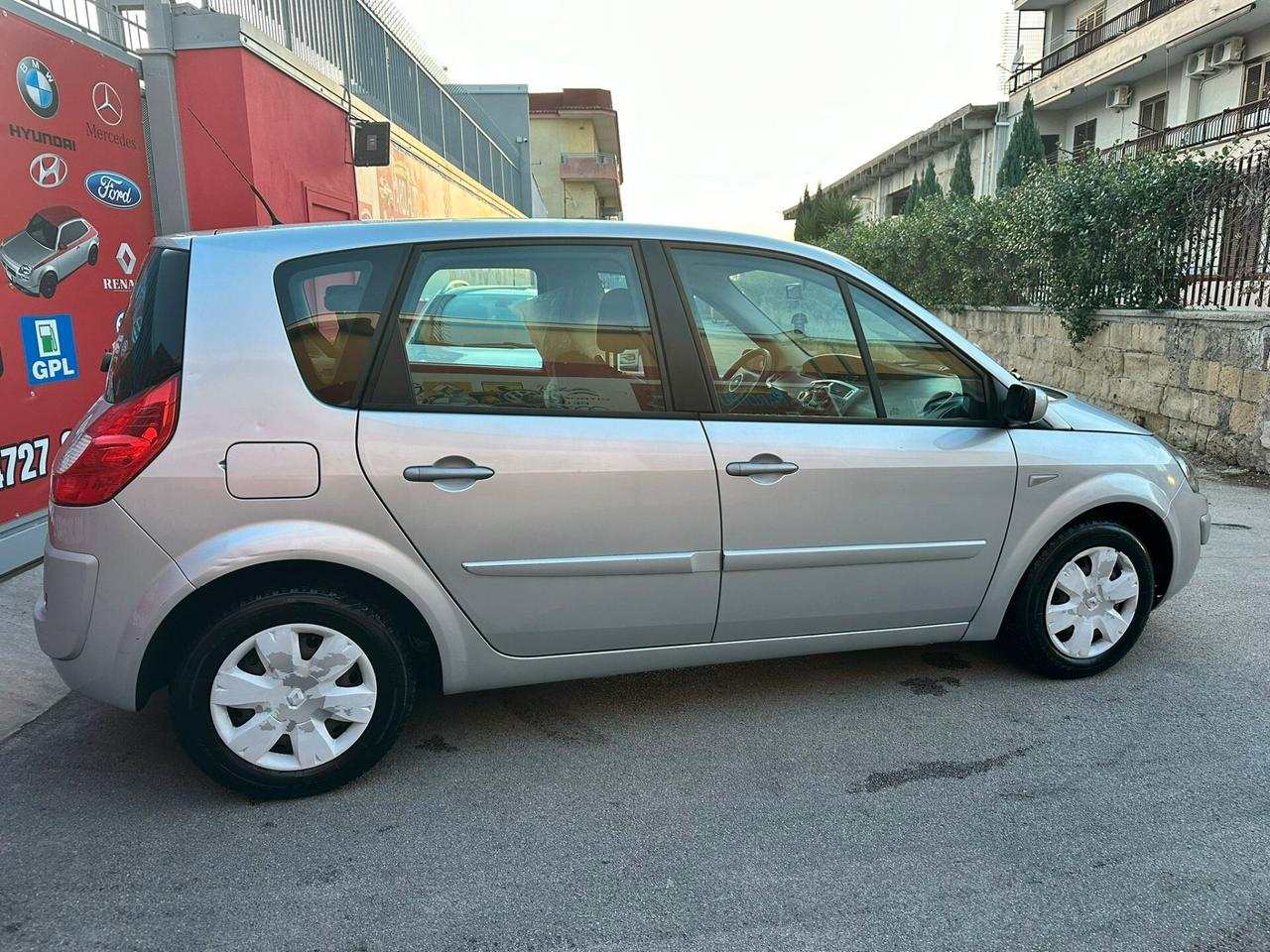 Renault Scenic 1.6 105CV GPL Serie Speciale - 2009