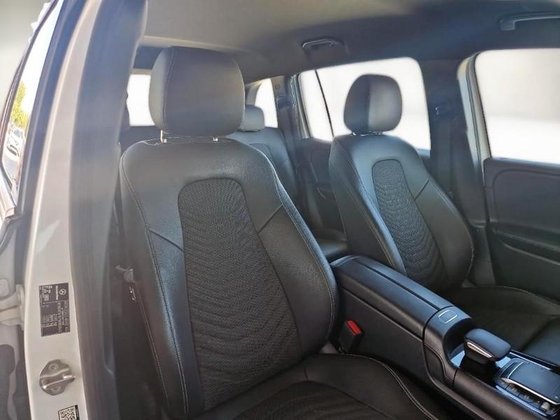 MERCEDES-BENZ GLB 180 d Automatic Business Extra