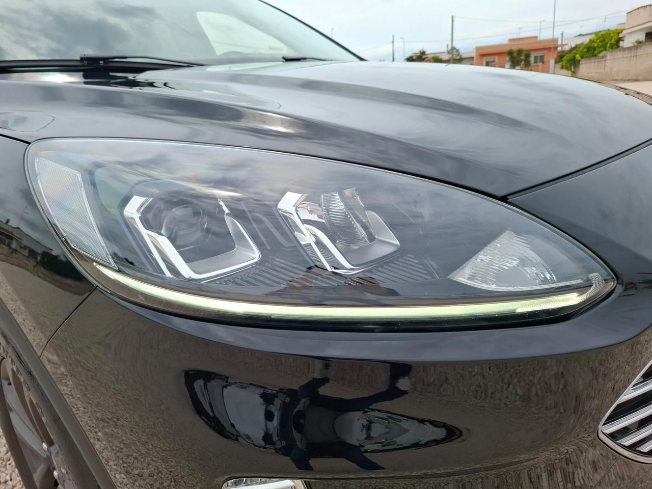 Ford Kuga 1.5 -120 CV-TITANIUM *LED-NAVY-VIRTUAL*
