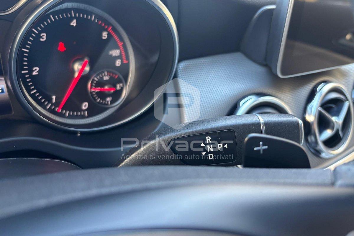 MERCEDES GLA 200 d Automatic Sport