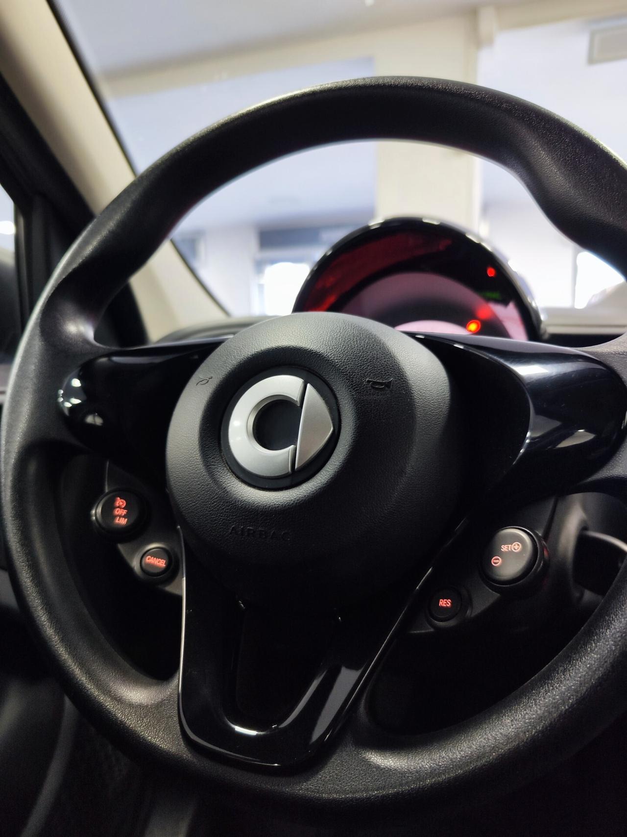 forfour 70 1.0 Passion GPL Cambio manuale