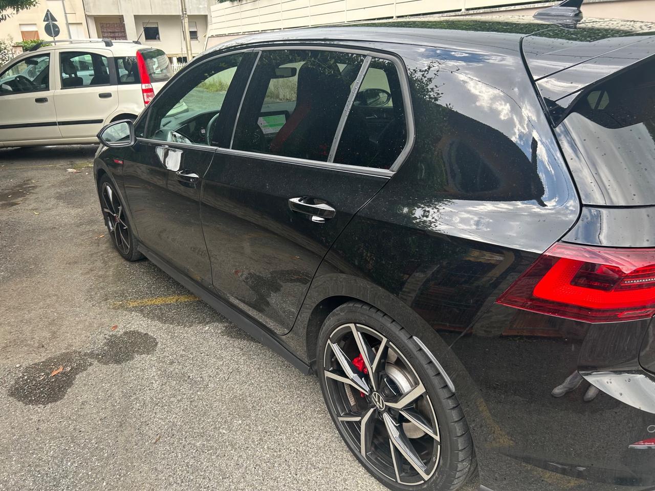 Volkswagen Golf GTI 2.0 TSI DSG