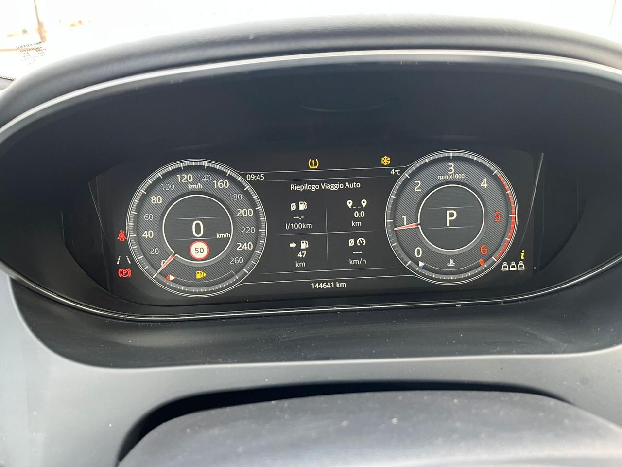 Jaguar E-Pace 2.0D 150 CV AWD R-Dynamic