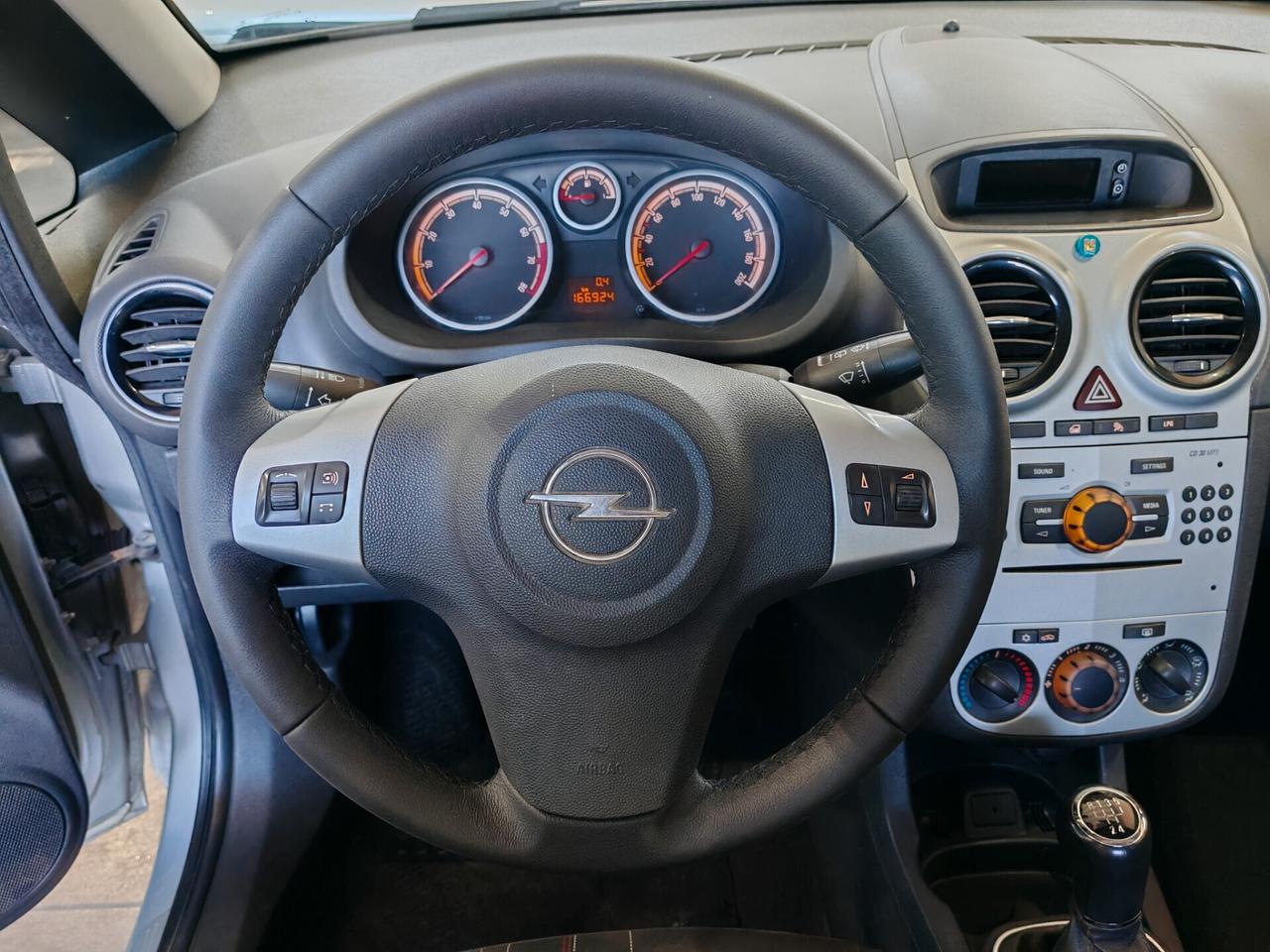 Opel Corsa 1.2 85 CV 5 porte GPL-TECH Edition