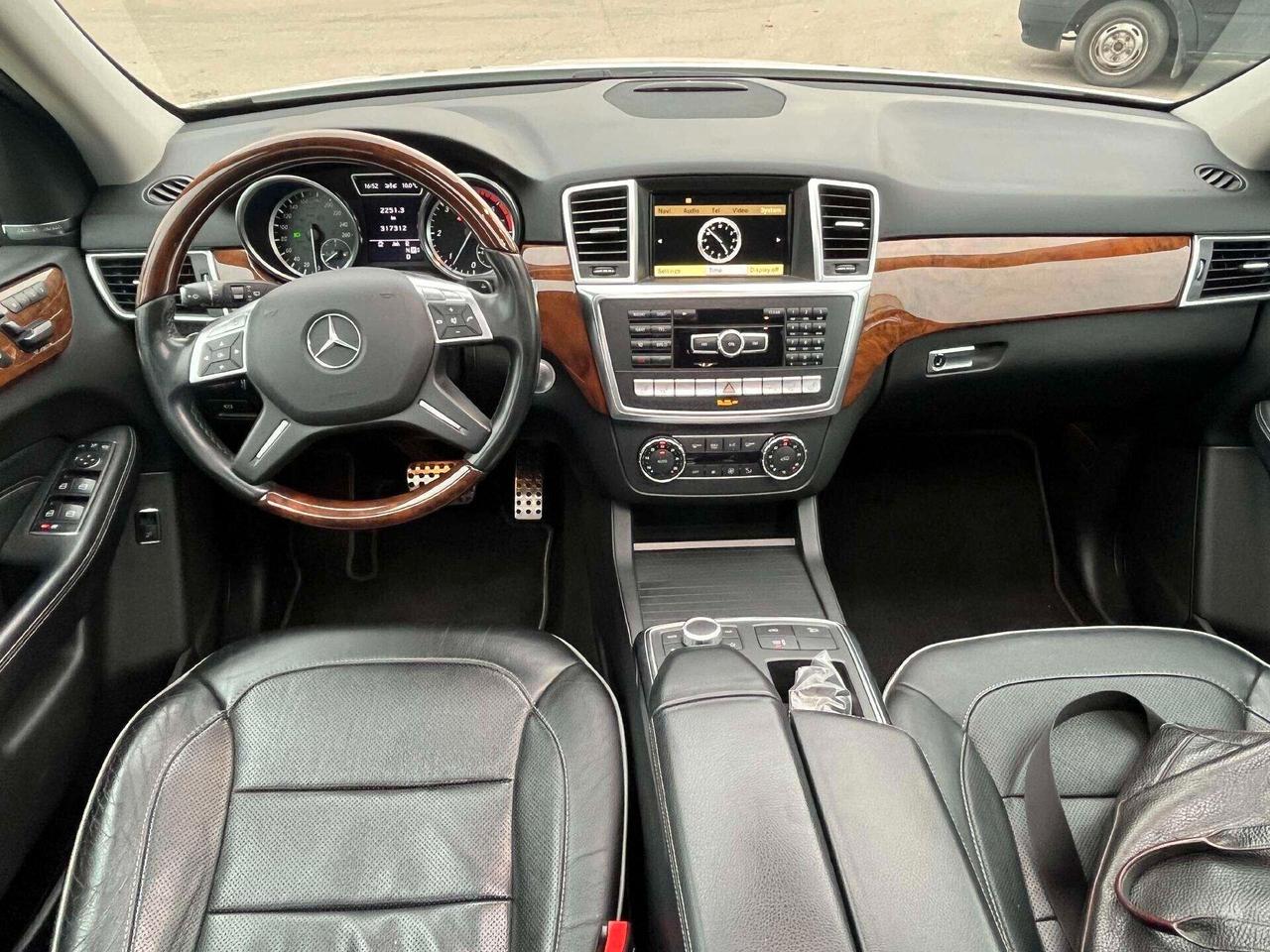 Mercedes-benz ML 350 ML 350 BlueTEC 4Matic pack AMG Premium