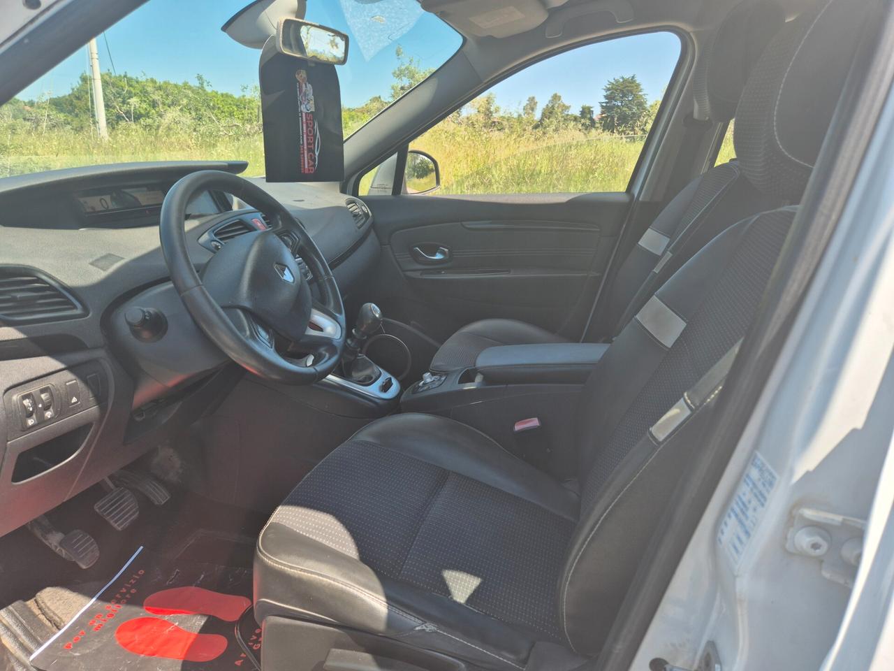 Renault Scenic Scénic X-Mod 1.5 dCi 110CV Luxe