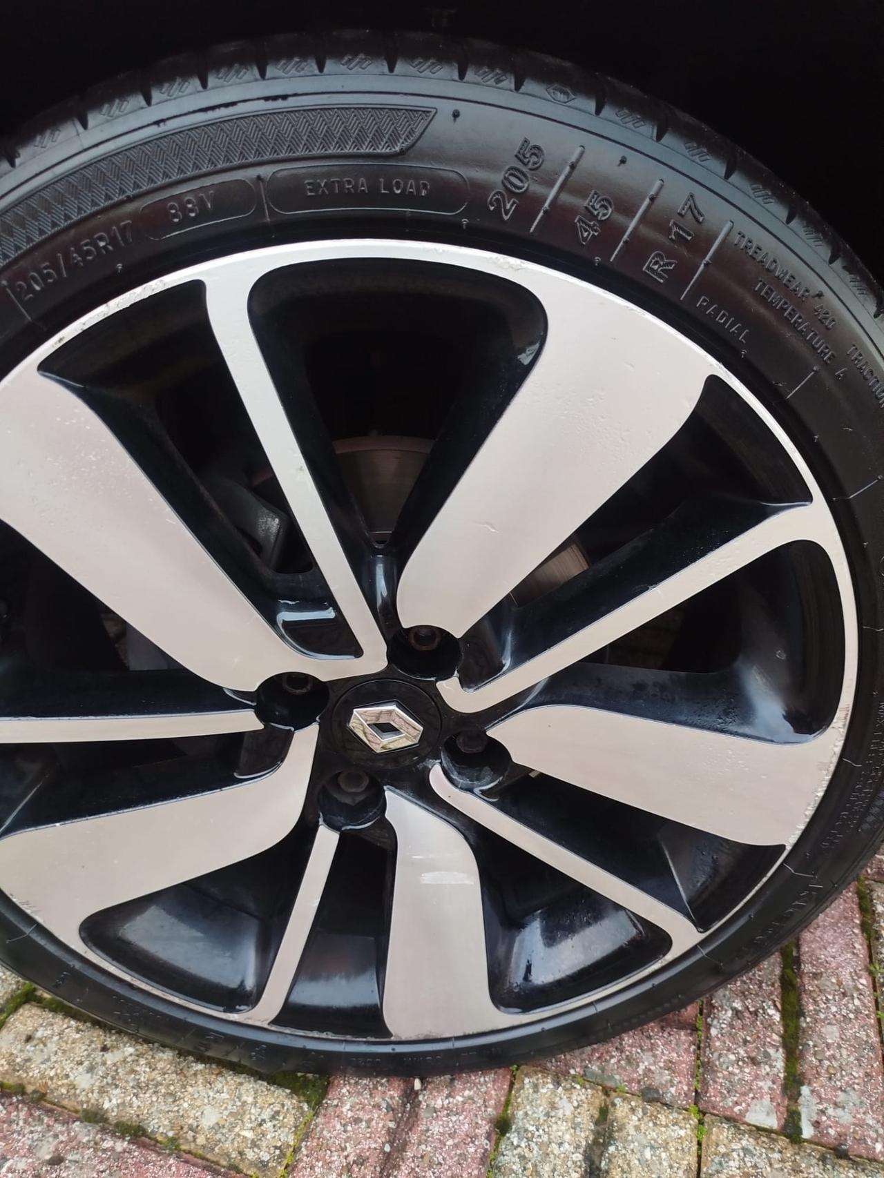 Renault Clio dCi 8V 75 CV Start&Stop 5 porte Energy Duel