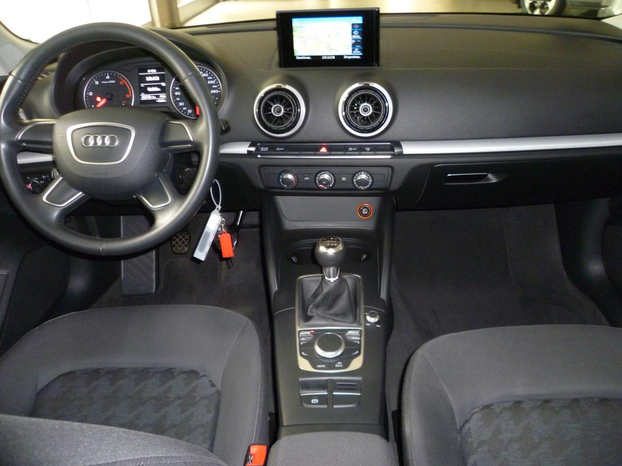 Audi A3 SPB 1.6 TDI - TAGLIANDATA AUDI