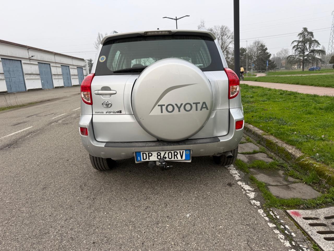 Toyota RAV 4 RAV4 Crossover 2.2 D-4D 177 CV Luxury