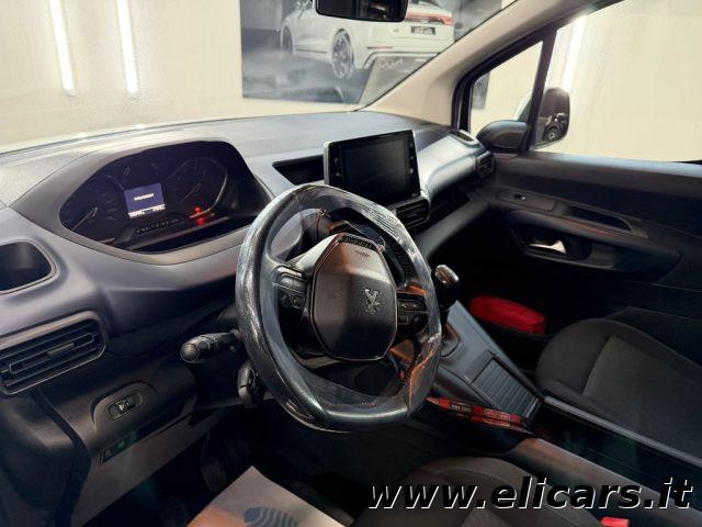 PEUGEOT Rifter Puretech 110 S&S Allure Standard